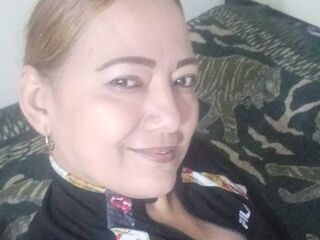 free chatroom ClauTaylor