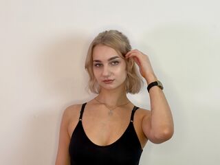 girl topless chat CleoHarringtons