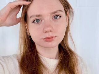 naked cam girl CreolaMarn