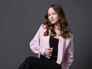 jasmin naked DarleenBenjamin