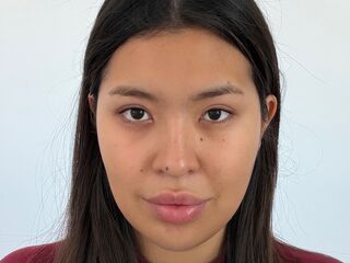 bedroom live cam DarlenaLiuzzi