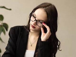 naked webcam girl masturbating DelaineLamie