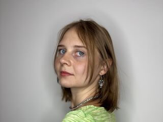 adult video chat room DenniseVerso