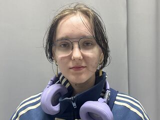 cam girl video DoraDawson