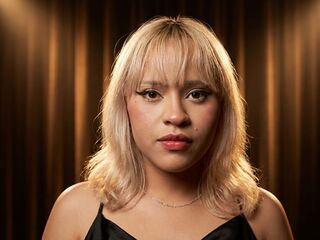 camgirl live EllieBroks