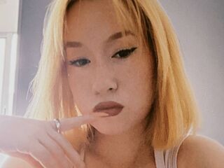 camwhore spreading pussy ElsyKellow
