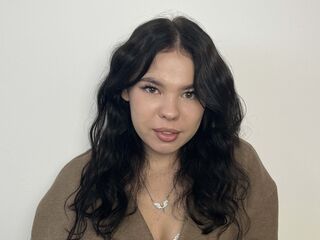cam girl playing with vibrator EmaRushlow