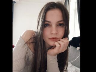shaved pussy webcam ErynBjornstrom