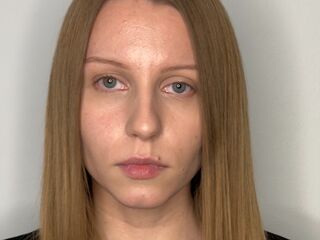 girl cam free FawnTobin