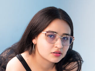 topless webcamgirl GeorgianaMoretty