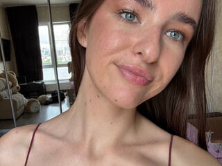 camwhore nude GingerWareham