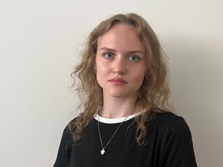 live chat IsabellaBegin