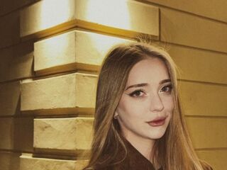 hot naked camgirl IvaBusack