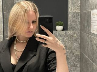 cam girl photo JenaeMcquillen