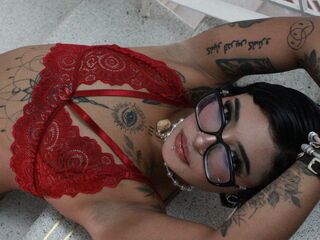 girl chat room JessiHilton