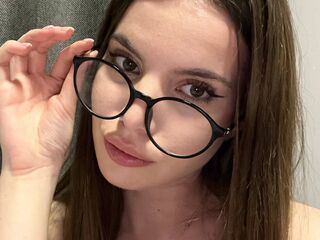 webcam babe chatroom JoannieZbierski