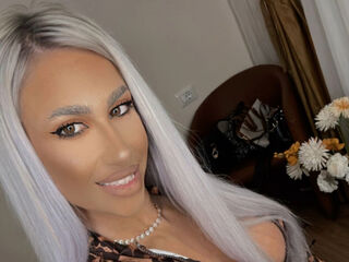 teaser cam KarlaBart