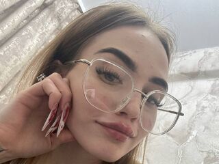 girl cam sex KeeleyAston