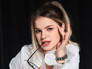 nude cam photo KellyHayden