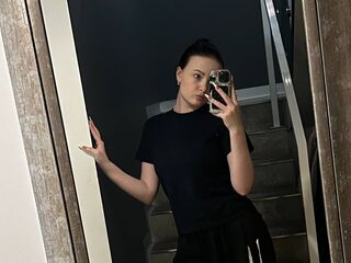 girl webcam sex KiraBentley