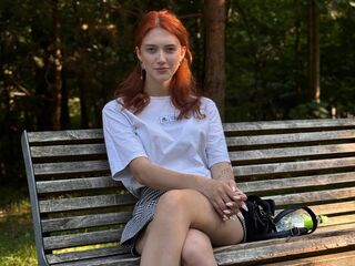 camgirl spreading pussy KiraBless