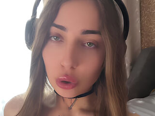 camgirl masturbating with dildo KorniBlook