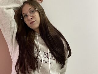 nude webcamgirl pic LaunaRechtzigel