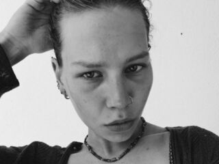 free live cam chat LeeanneYepes