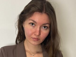 jasmin chatroom LeilaCoocher