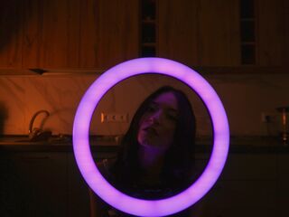 bedroom live webcam LessyLuiz