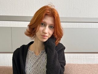 fingering camgirl picture LettyAegerter