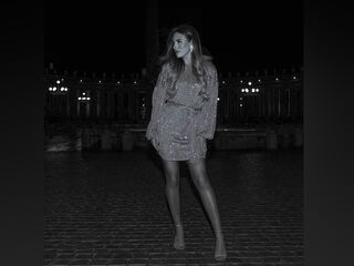 naughty camwhore LeylaBlanc