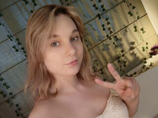 nude webcam girl pic LilianDavidge