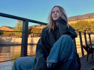 cam girl cam sex LillyStill