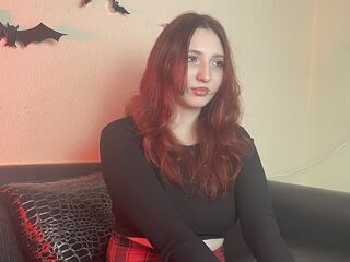 adult web cam LindaMarrier