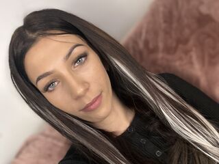 camgirl masturbating LunaVixen