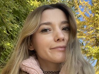erotic webcam LunariaVelvet