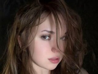topless girl MIaViia