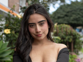 cam girl masturbating with dildo MaddieColinss