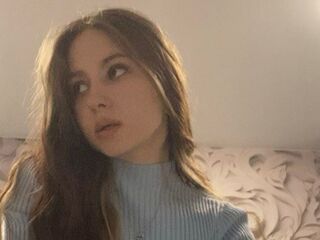 hot girl MalissaHans