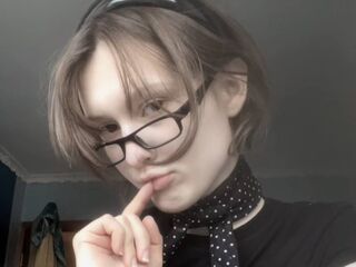 cam girl fingering MalvinaGreif