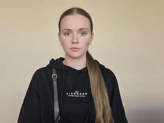 sexy webcam MargieWiacek