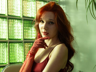 hot cam girl masturbating with dildo MargoViento