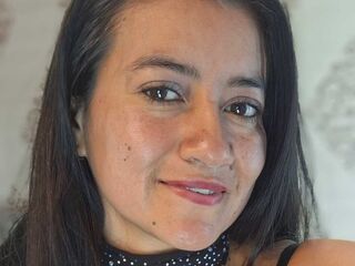 girl shaving pussy MariaSilvers