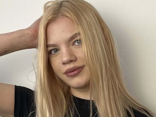 cam chatroom MariaTownsen