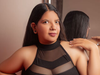 camgirl masturbating with sex toy MarianaDolcee