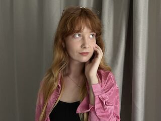 hot cam girl masturbating with vibrator MaryellenQazi