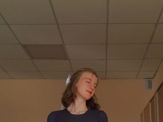 naked girl with live cam fingering MaryjanePorter