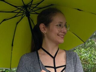 streaming live cam MayDavidge