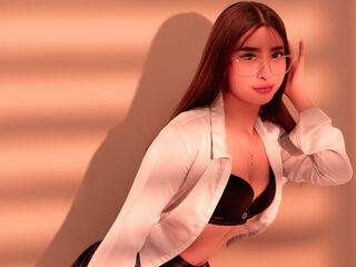 hot camwhore MelanyBloom